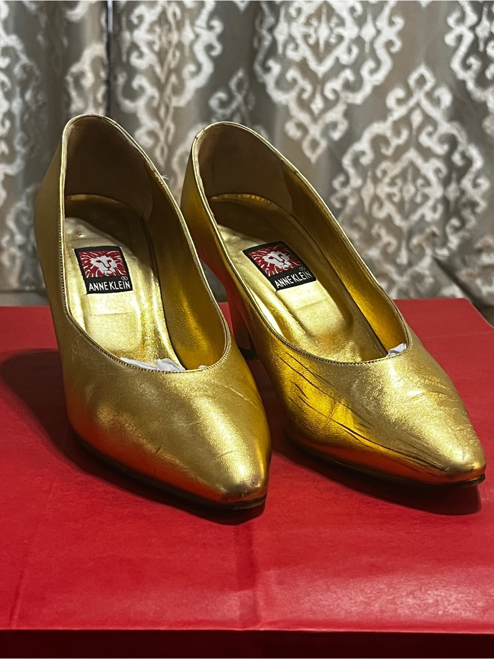 Anne Klein Metallic Gold Pointed-Toe Mid Heels. - Picture 7 of 9